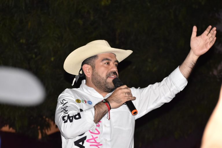 Castigar con el voto a gobiernos y autoridades omisas ante la inseguridad: Paco Huacus