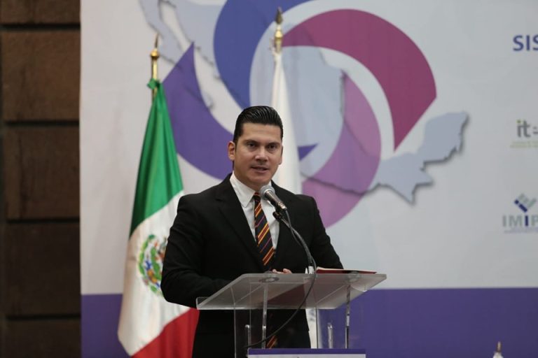 Abraham Montes con posibilidad de convertirse en Comisionado del INAI, el único candidato de Michoacán