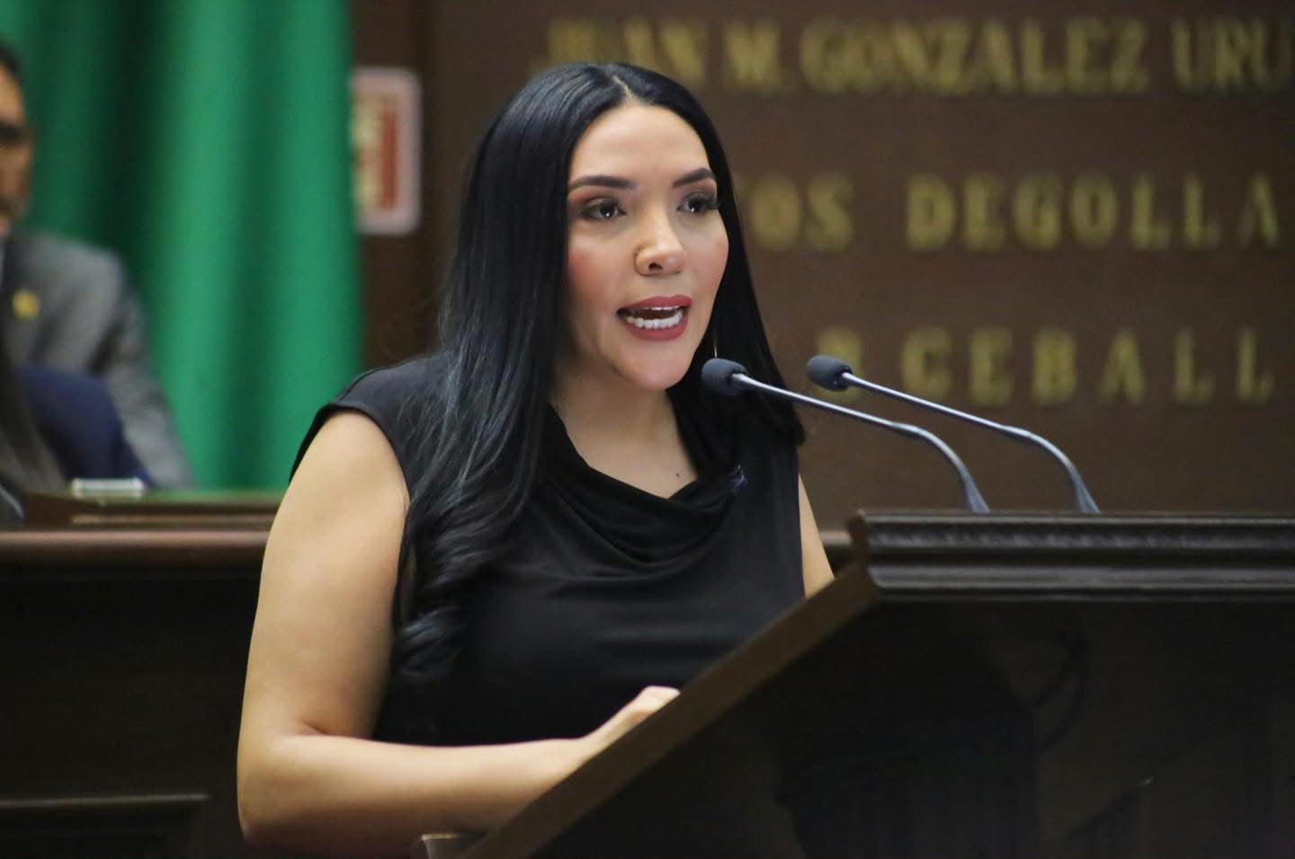 adrianacampos